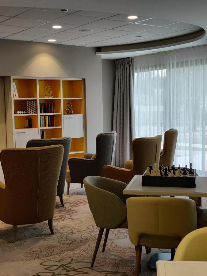 Residence Service Senior Domitys Les Alexis Montélimar Eksteriør bilde